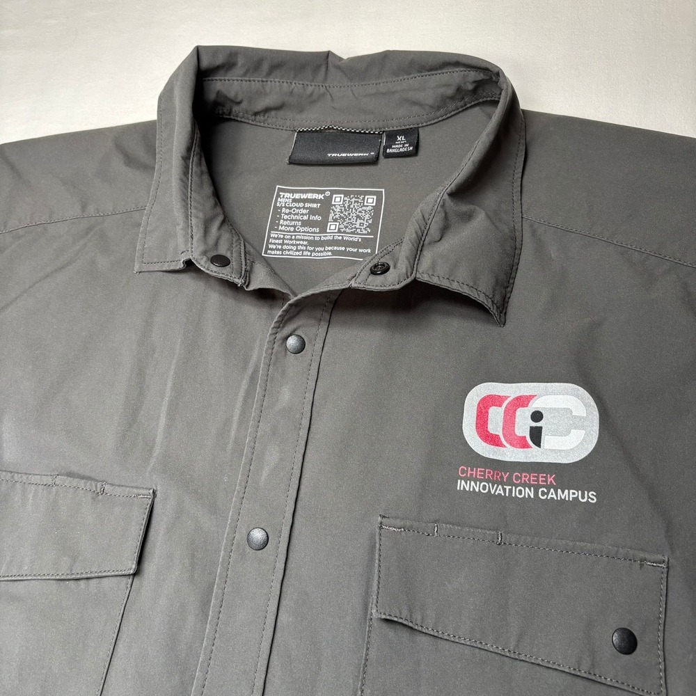 TrueWerk S/S Cloud Shirt Mens XL Gray Short Sleeve Snap Button Workwear Logo